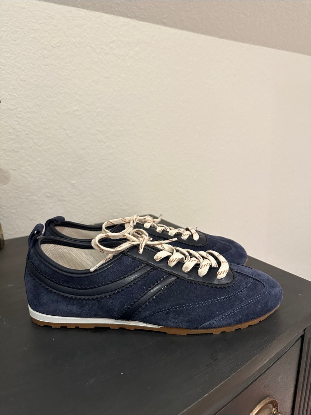 Dolce Vita Suede Viper Sneakers Navy 9/9.5